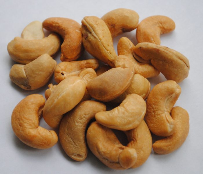 Salted Paprika Organic Cashew (100g)